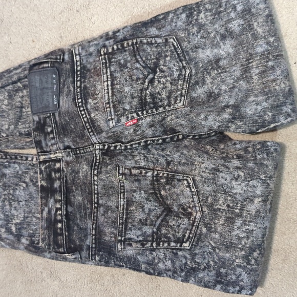 Levi's 511 High Rise Slim Fit Jeans - Picture 6 of 10